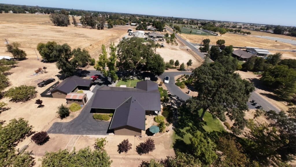 | two rivers roofing, inc roof repair