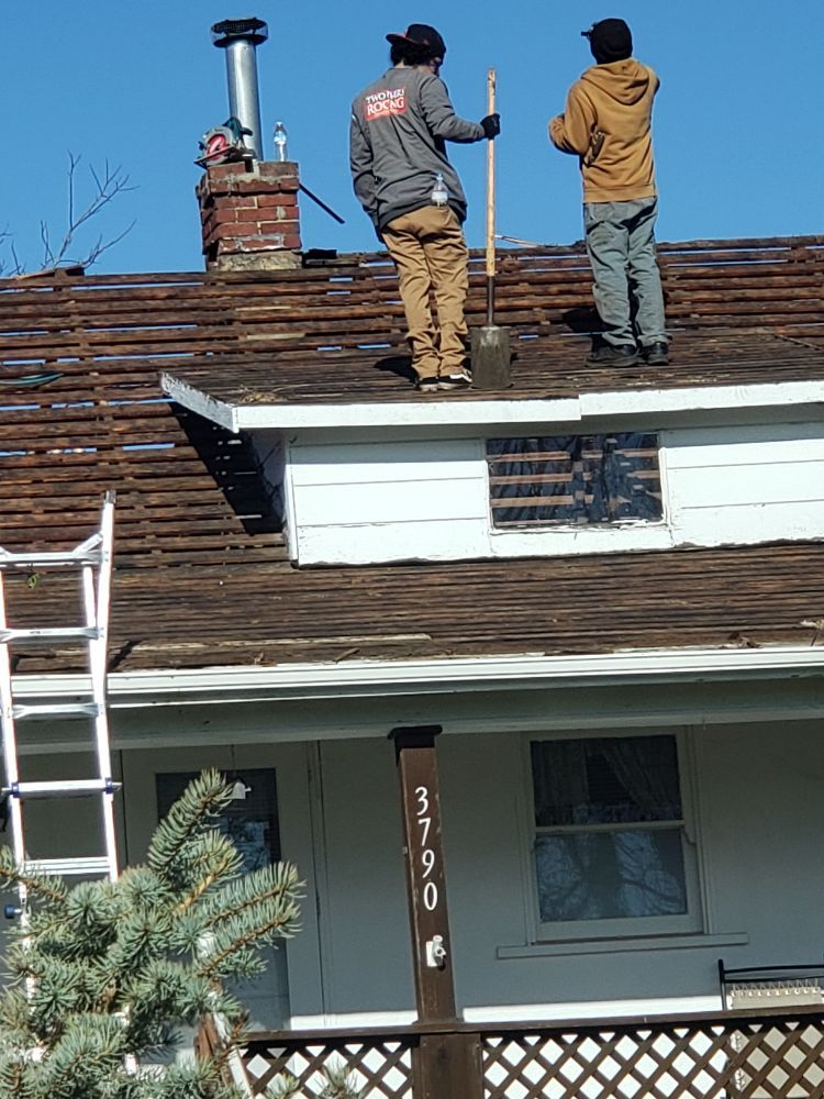 men-working-on-roof